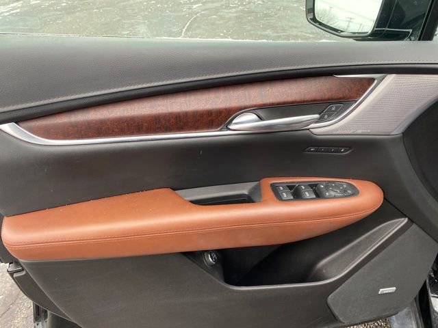 Certified 2023 Cadillac XT5 Premium Luxury w/ LPO, Floor Liner Package image 17
