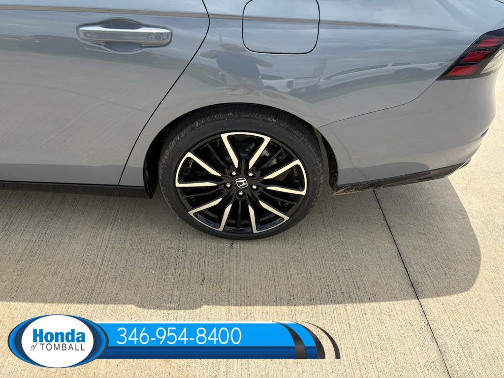New 2026 Honda Accord Hybrid Touring image 18