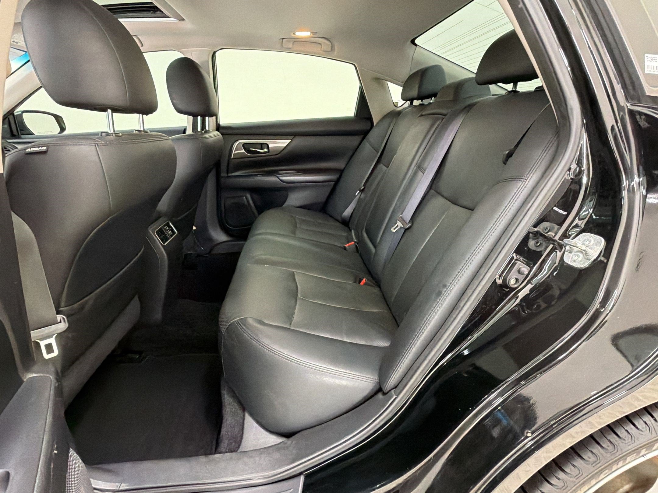 Used 2014 Nissan Altima 3.5 SL w/ Technology Package FWD image 20