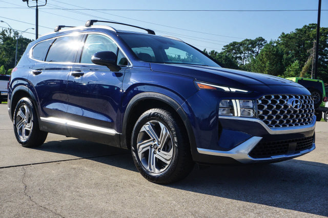 Used 2021 Hyundai Santa Fe SEL w/ Convenience + Premium Package FWD image 2