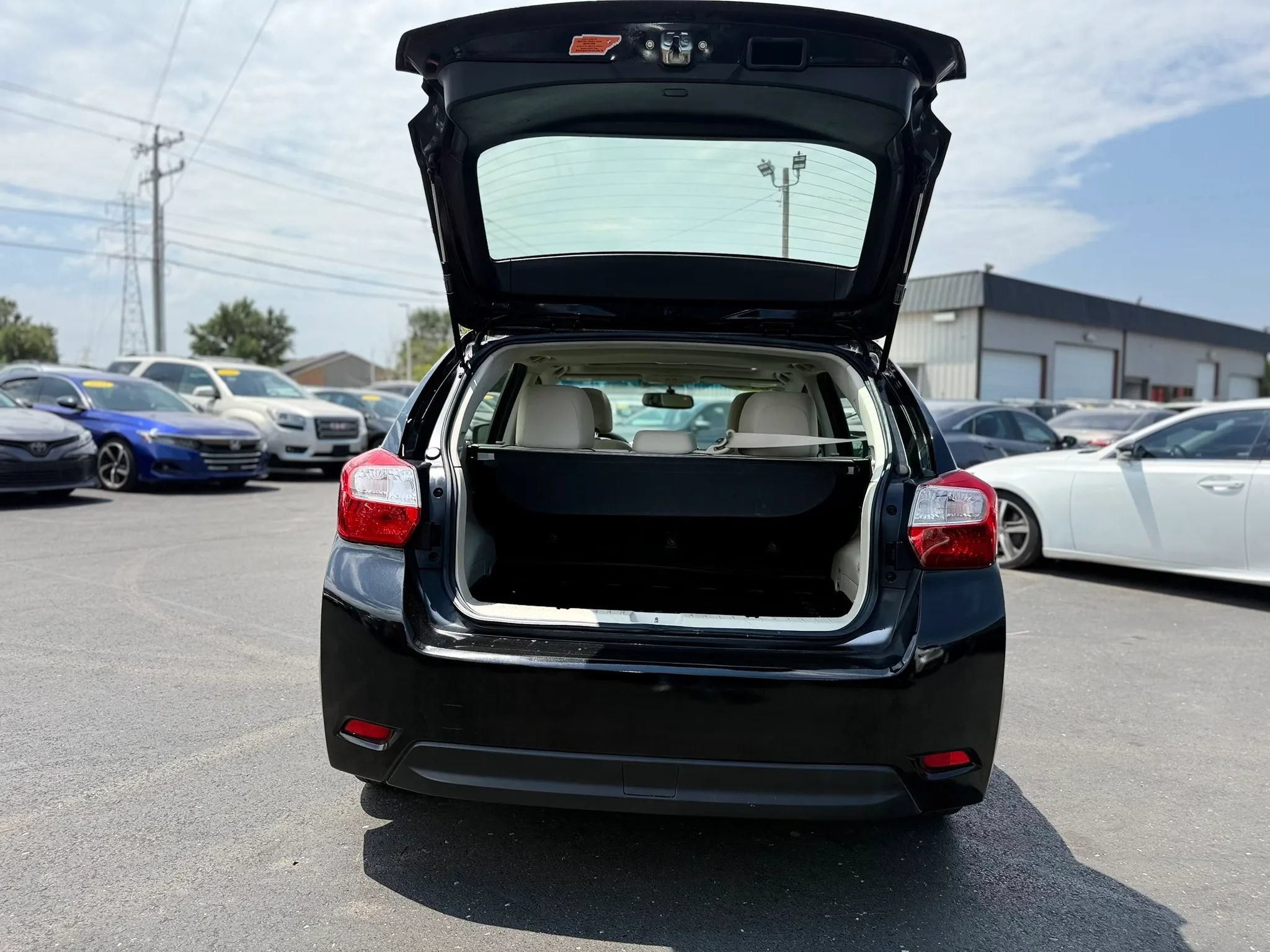 Used 2014 Subaru Impreza 2.0i Premium AWD/4WD image 33