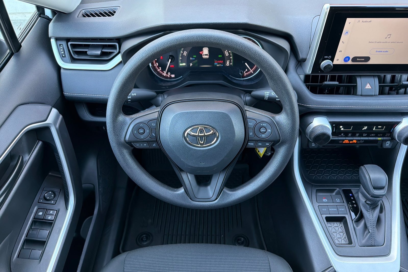 Certified 2025 Toyota RAV4 LE FWD image 13