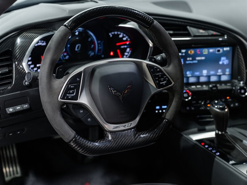 Used 2019 Chevrolet Corvette ZR1 RWD image 26
