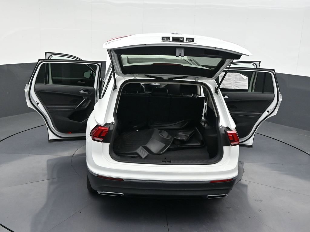 Used 2021 Volkswagen Tiguan SEL image 36