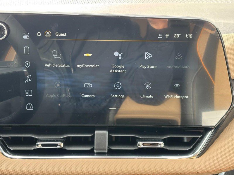 New 2026 Chevrolet Equinox ACTIV w/ Convenience Package III image 16