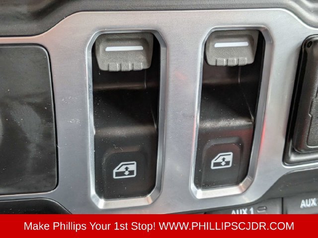 Used 2021 Jeep Wrangler Sport AWD/4WD image 22