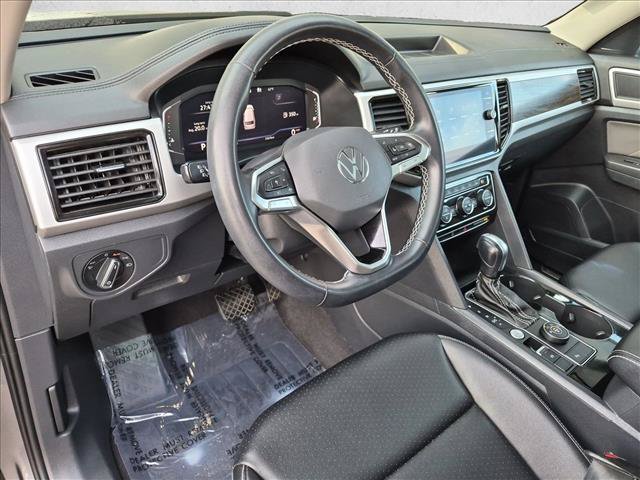 Used 2023 Volkswagen Atlas SE w/ Panoramic Sunroof Package AWD/4WD image 15