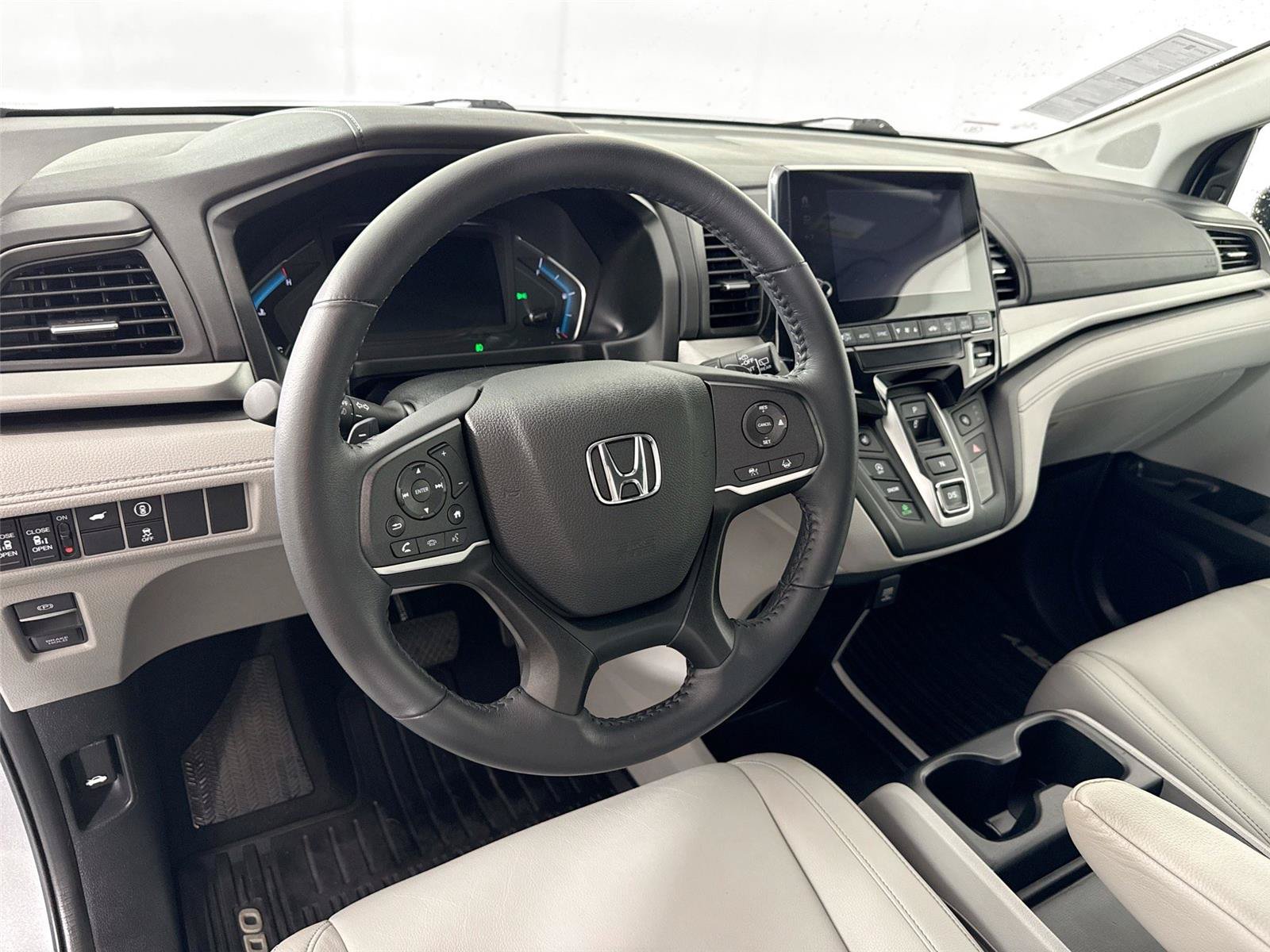 Used 2023 Honda Odyssey EX-L image 4