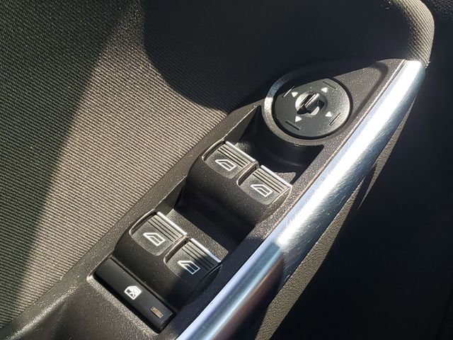 Used 2018 Ford Focus ST FWD image 25