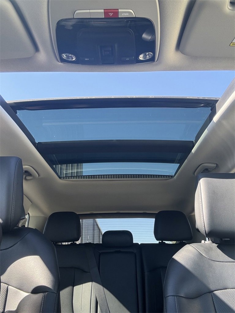 Used 2024 Kia Sportage SX image 21