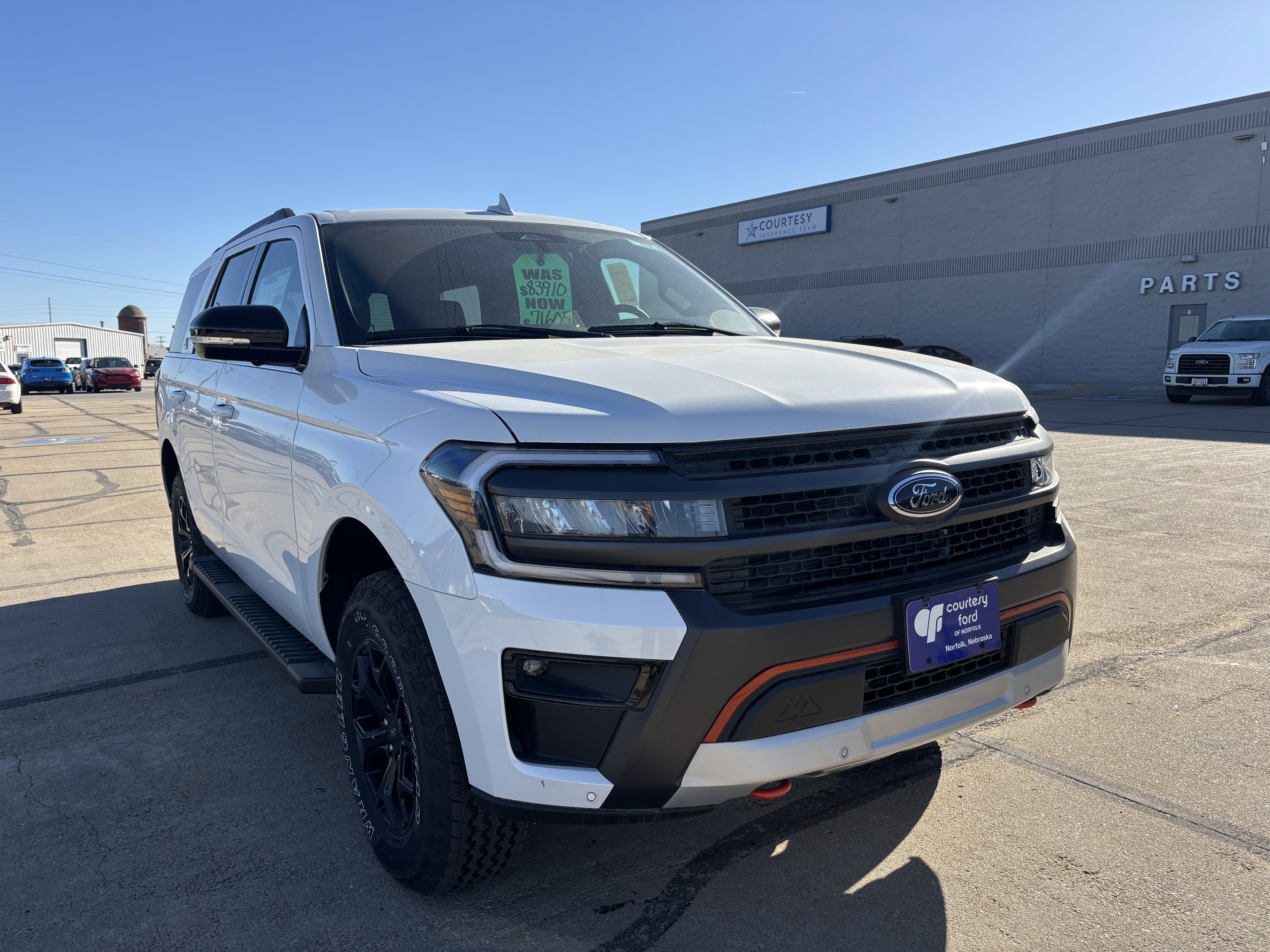 Used 2024 Ford Expedition Timberline image 2