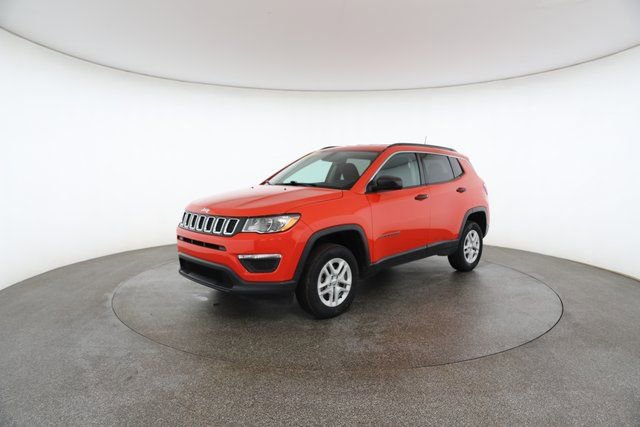 Used 2021 Jeep Compass Sport w/ Cold Weather Group image 2