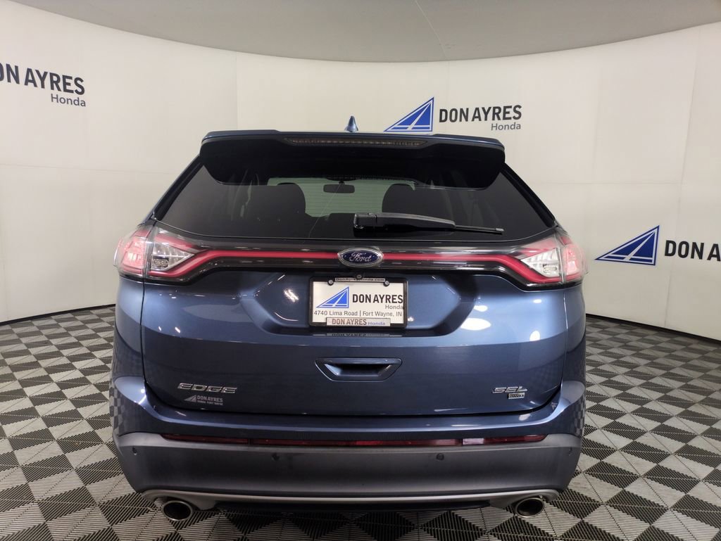 Used 2018 Ford Edge SEL image 4