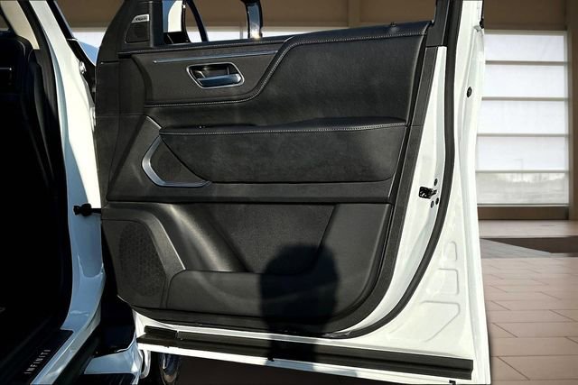 New 2026 INFINITI QX80 Luxe image 24