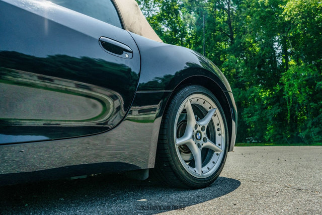 Used 2008 BMW Z4 3.0si image 66