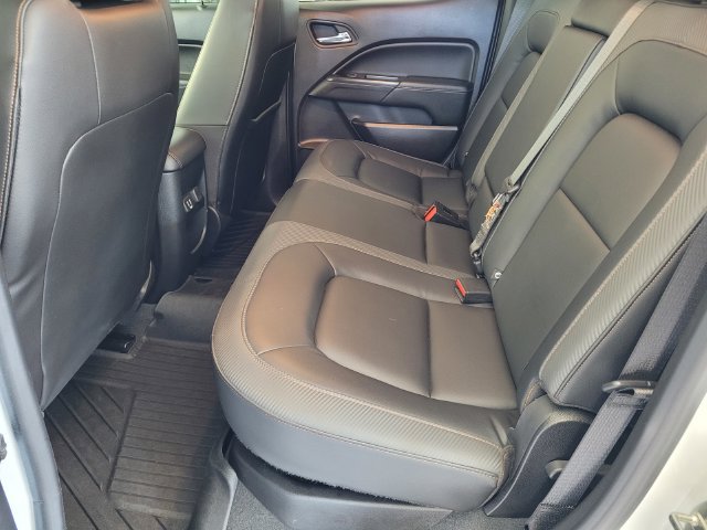 Used 2021 GMC Canyon AT4 w/ Driver Alert Package AWD/4WD image 15