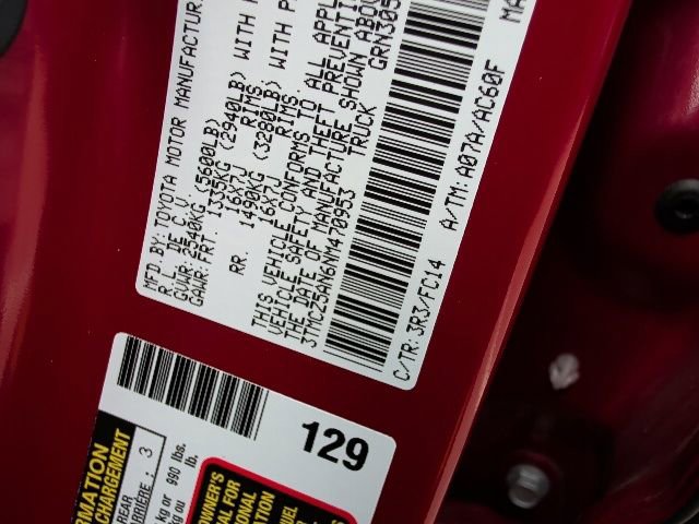 Used 2022 Toyota Tacoma SR5 AWD/4WD image 33