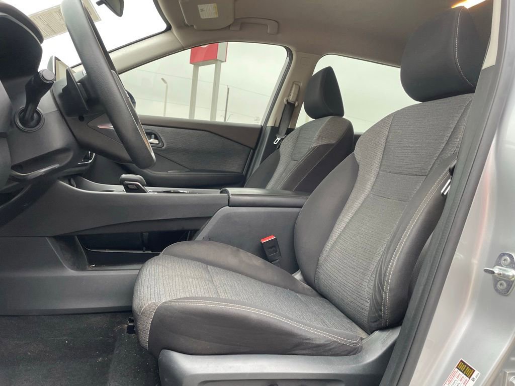 Certified 2021 Nissan Rogue SV FWD image 10