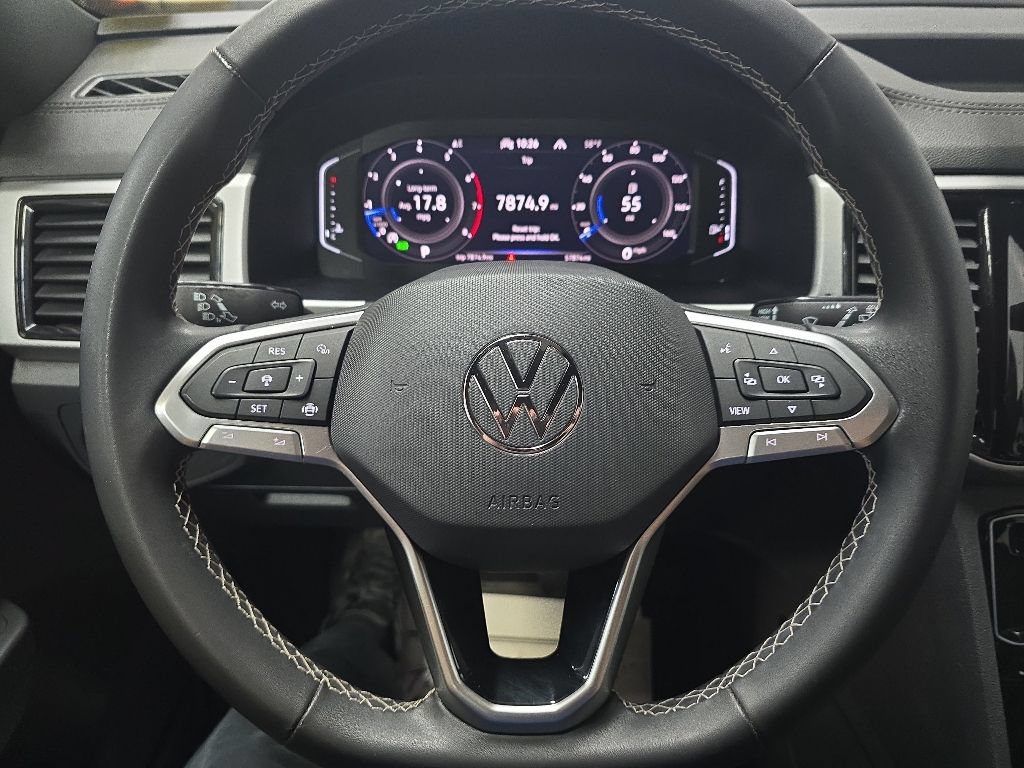 Used 2022 Volkswagen Atlas Cross Sport SE w/ Black Wheel Package AWD/4WD image 18