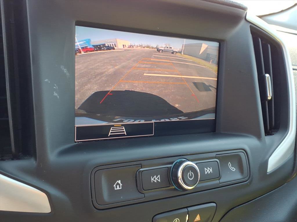 Used 2024 GMC Terrain SLE image 13