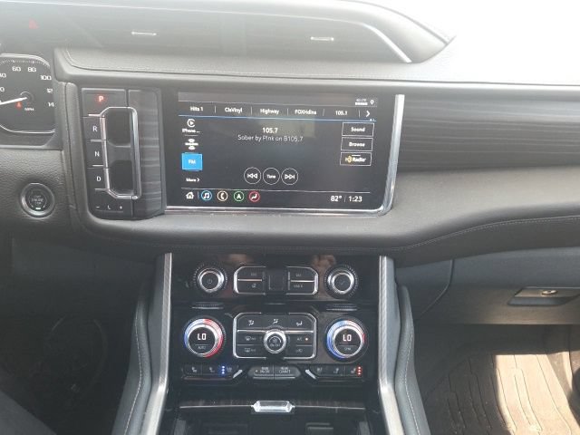 Used 2021 GMC Yukon XL Denali w/ Denali Ultimate Package AWD/4WD image 32