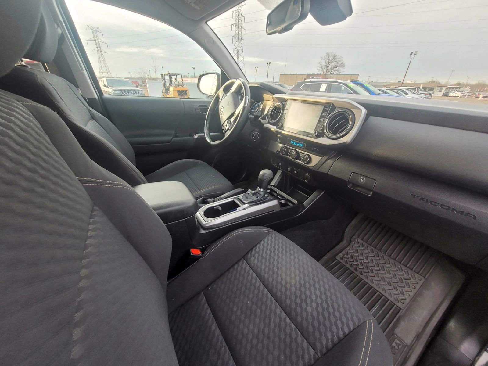 Used 2021 Toyota Tacoma SR5 w/ Trail Edition RWD image 12