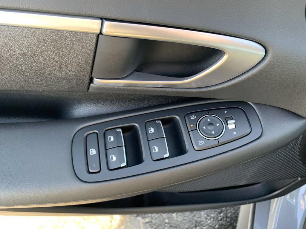 New 2026 Hyundai Sonata SE FWD image 12