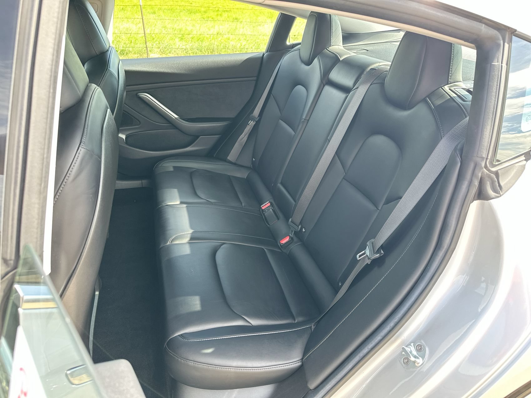 Used 2018 Tesla Model 3 Long Range RWD image 23