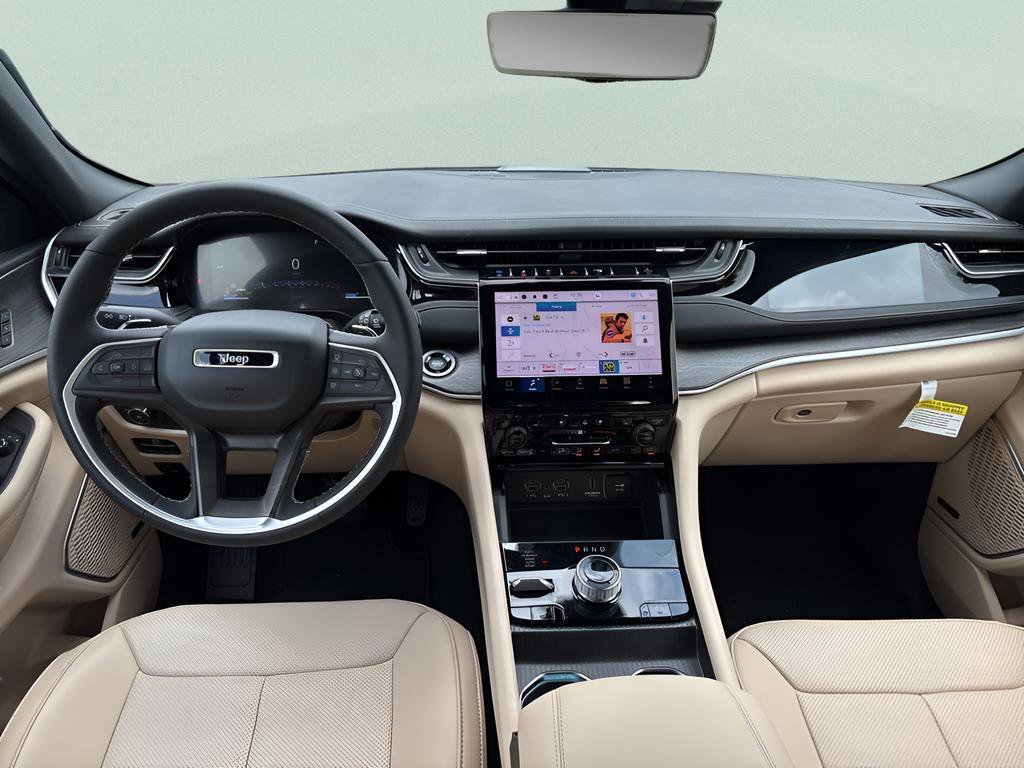 New 2024 Jeep Grand Cherokee Limited 4xe w/ Luxury Tech Group II image 11