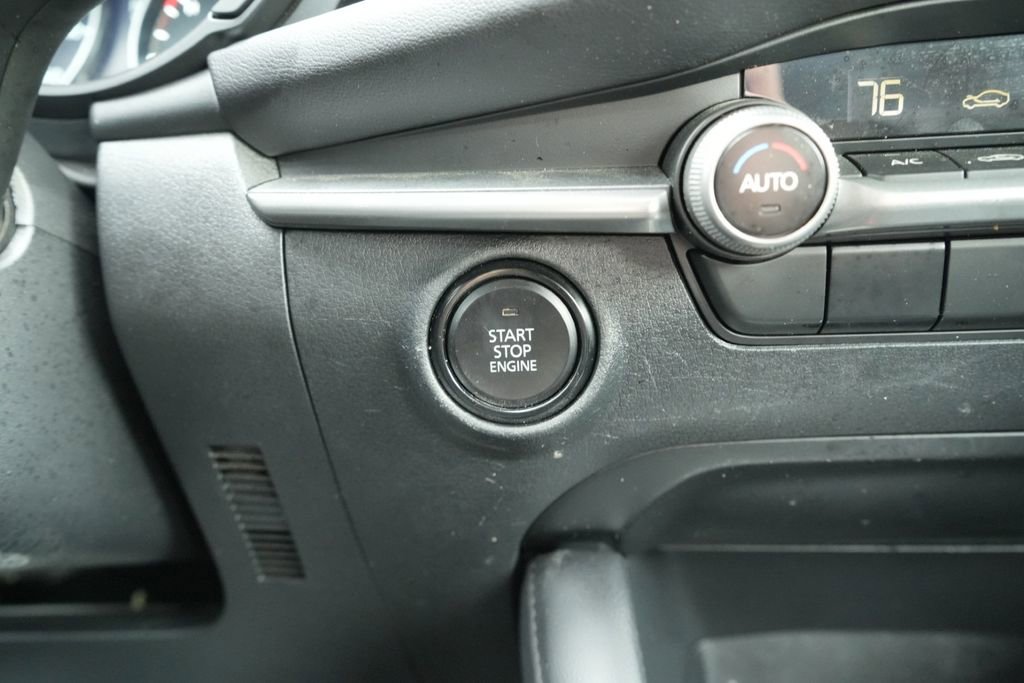 Used 2024 MAZDA MAZDA3 s image 30