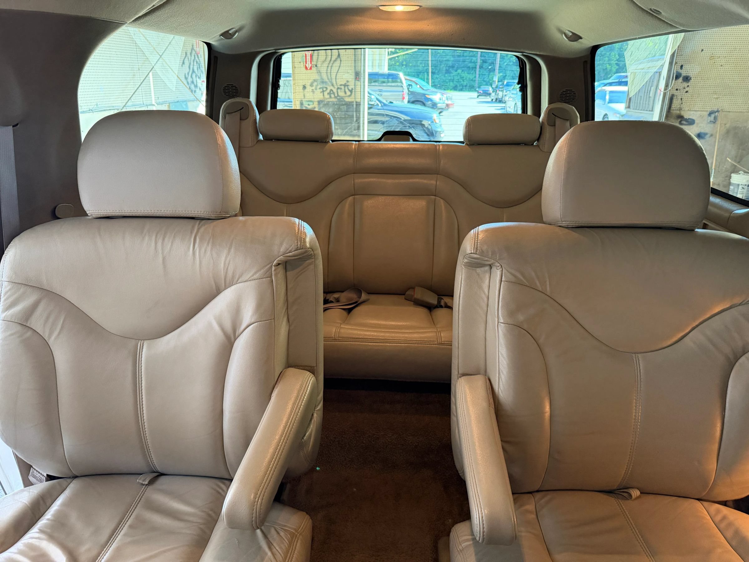 Used 2002 GMC Yukon XL SLT AWD/4WD image 35