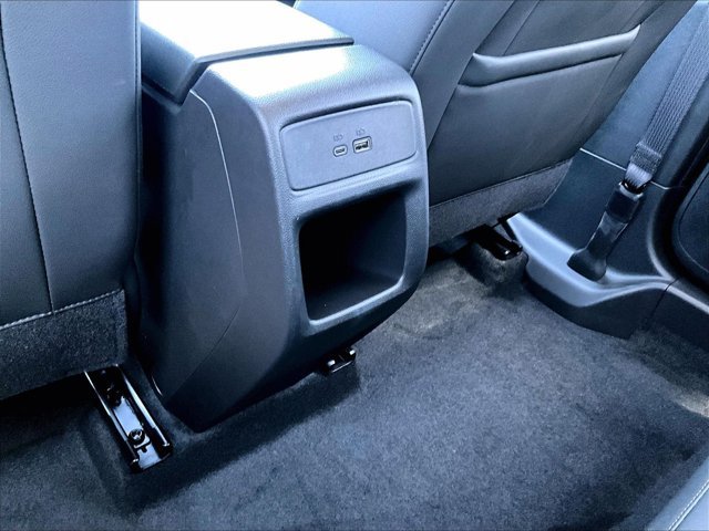 Used 2024 Chevrolet Trax ACTIV w/ Sunroof Package FWD image 22