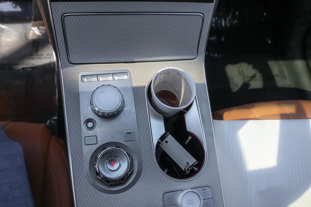 Used 2025 Genesis GV80 2.5T Advanced image 29