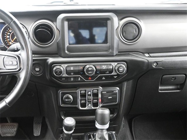 Used 2021 Jeep Gladiator Willys image 25