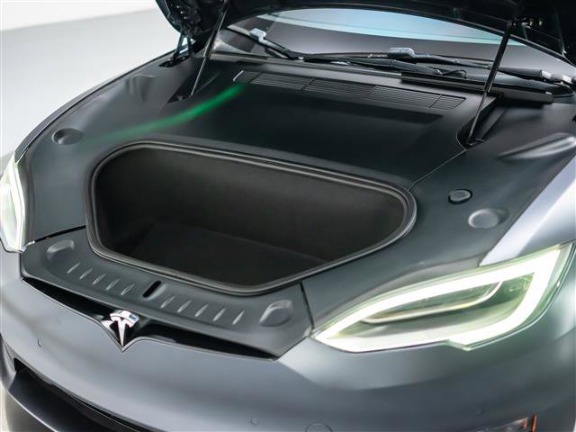 Used 2021 Tesla Model S Plaid image 11