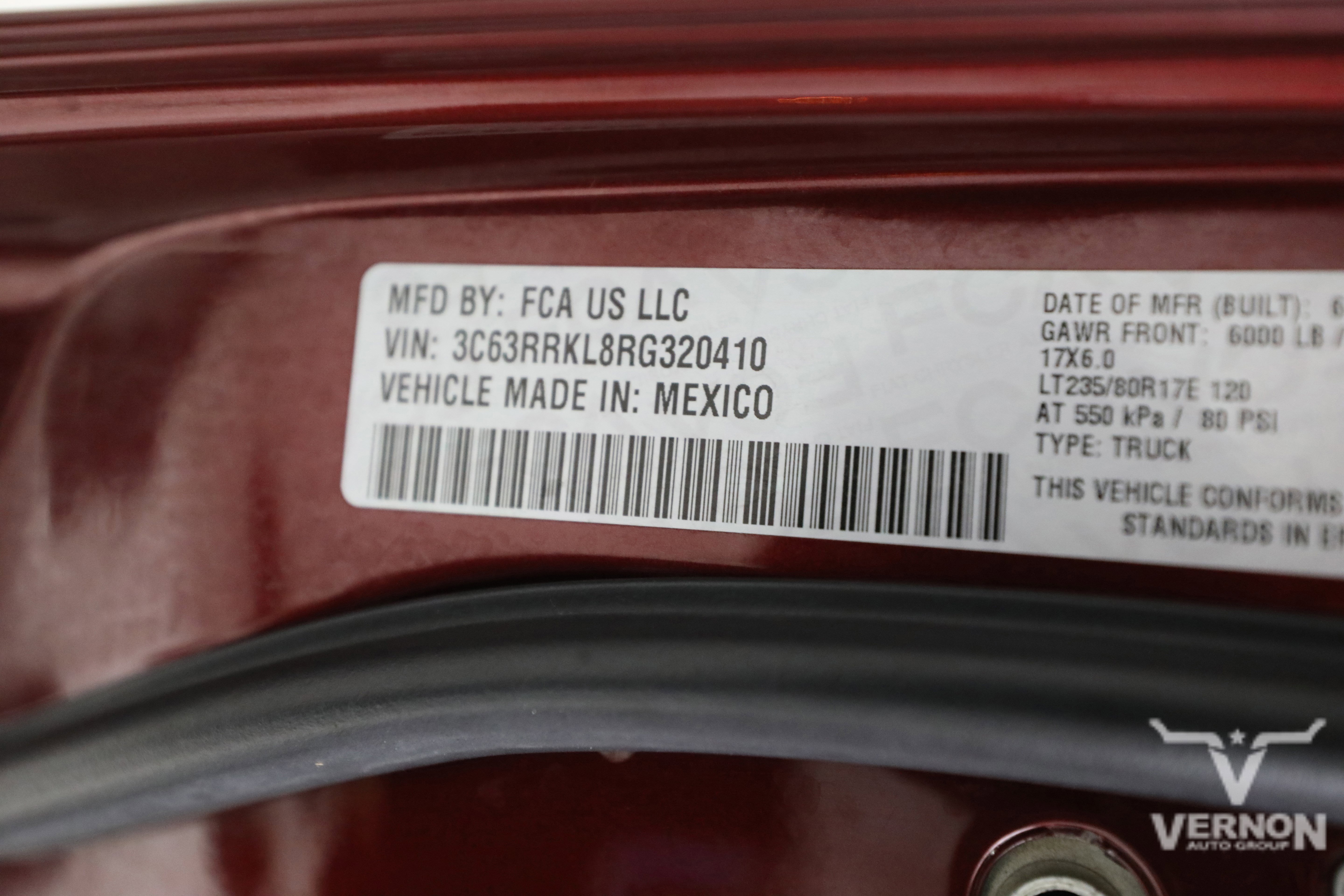 Used 2024 RAM 3500 Limited w/ Towing Technology Group AWD/4WD image 14