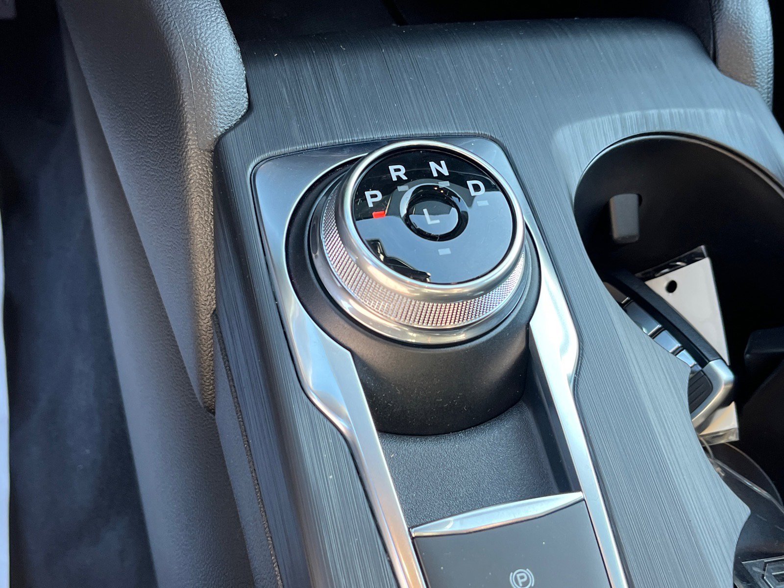 New 2026 Ford Escape ST-Line w/ Tech Pack #1 image 13