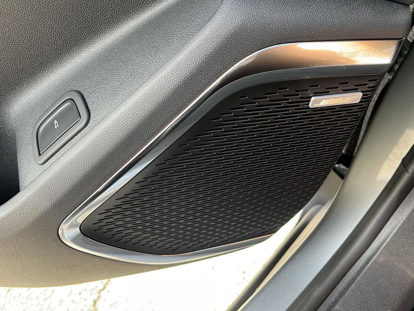 New 2026 GMC Acadia Elevation image 16