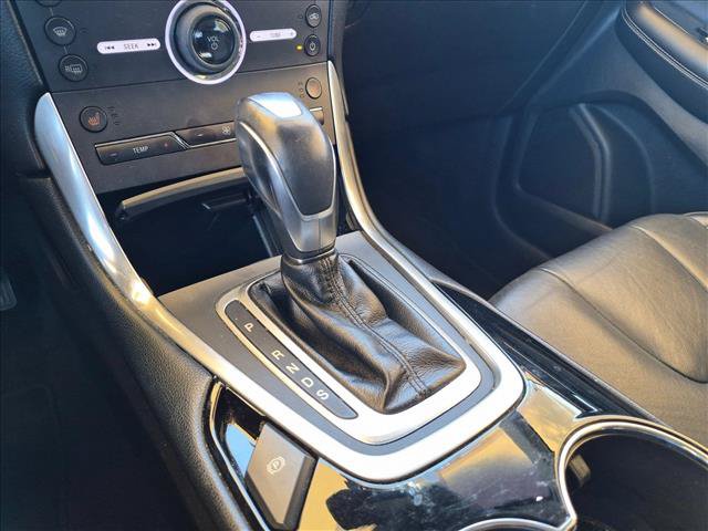 Used 2016 Ford Edge Titanium FWD image 12