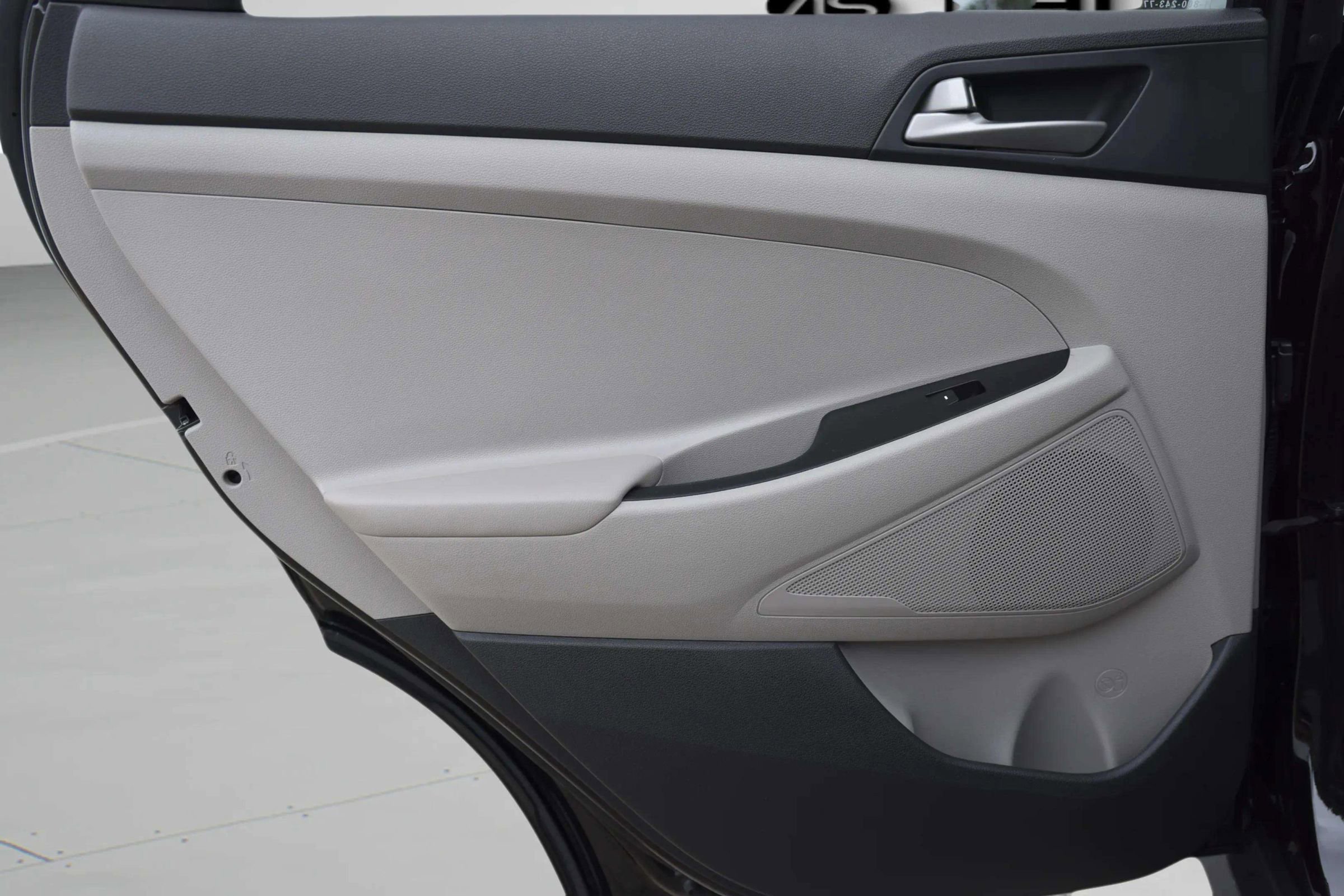 Used 2018 Hyundai Tucson SE image 25