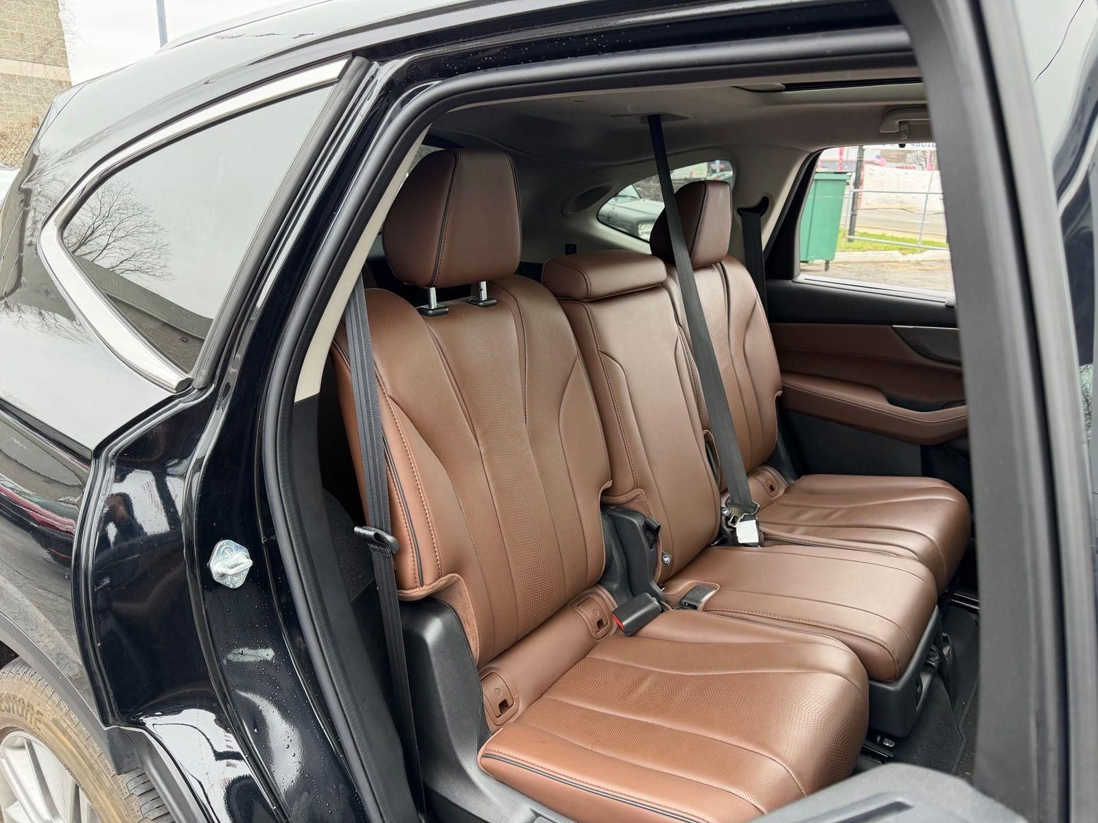 Used 2023 Acura MDX SH-AWD w/ Advance Package image 13