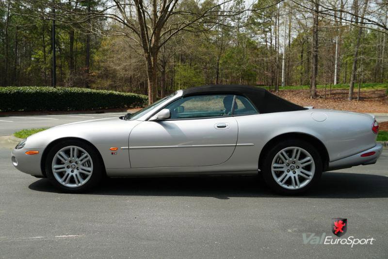 Used 2003 Jaguar XK8 XKR Convertible image 23