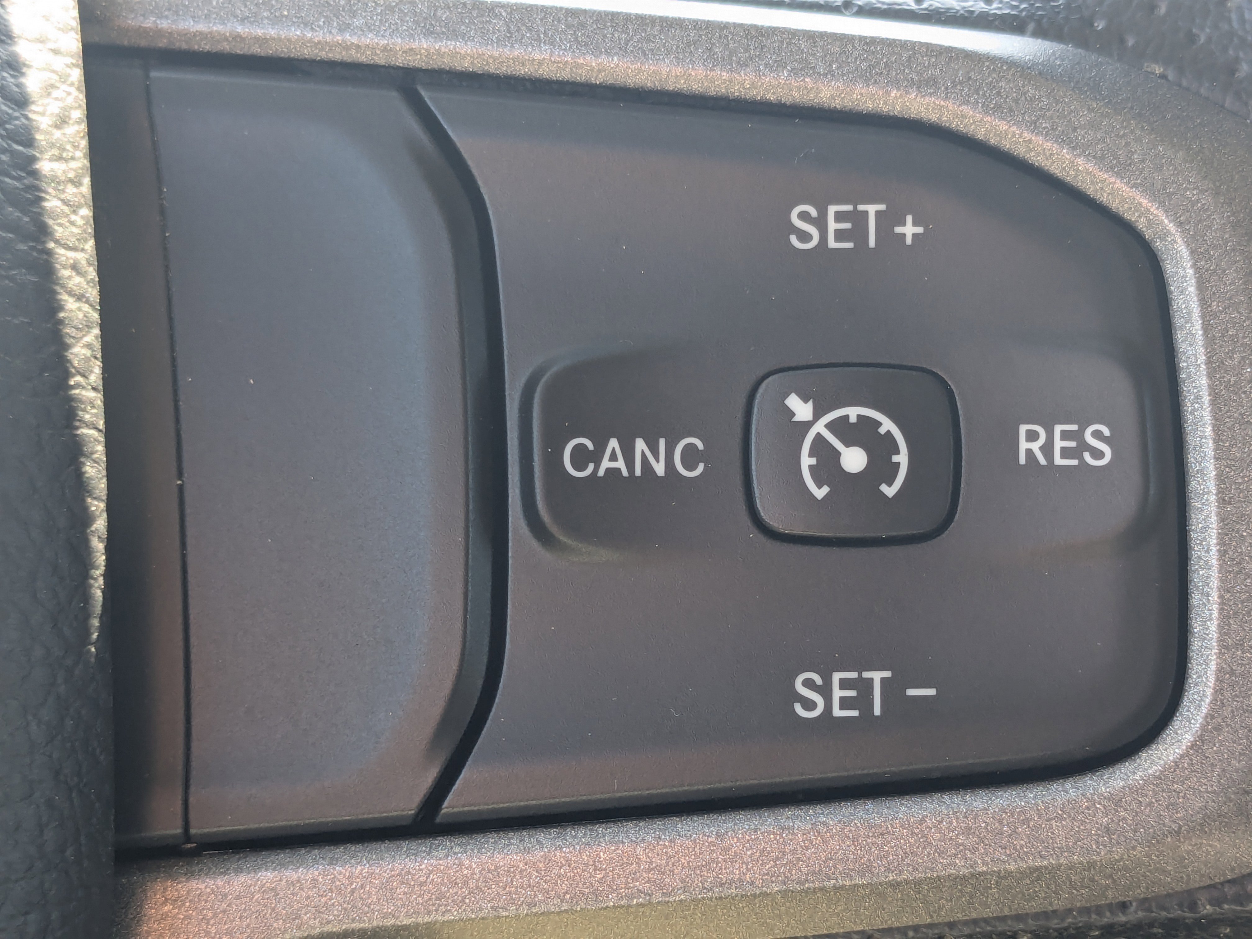 Used 2019 RAM 1500 Tradesman AWD/4WD image 30