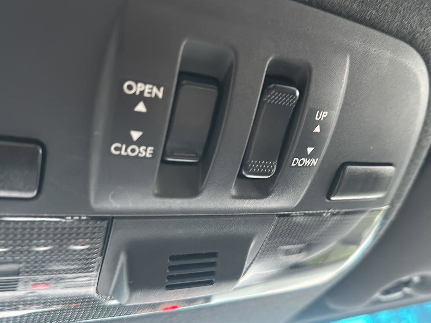 Used 2015 Subaru WRX Limited image 27