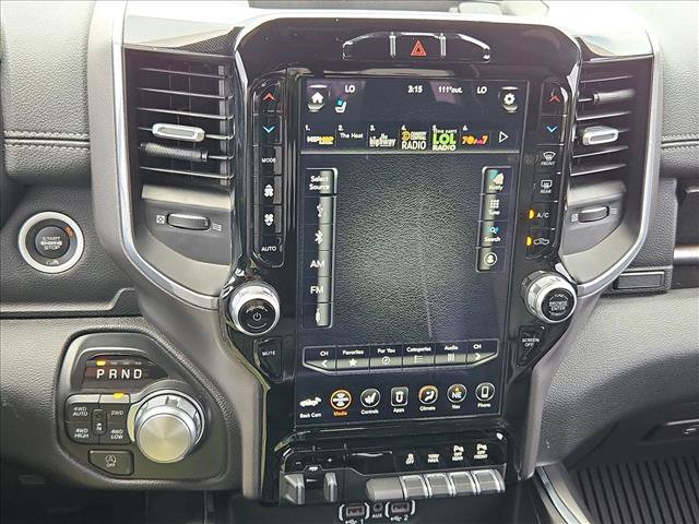 Used 2021 RAM 1500 Laramie w/ Sport Appearance Package AWD/4WD image 14