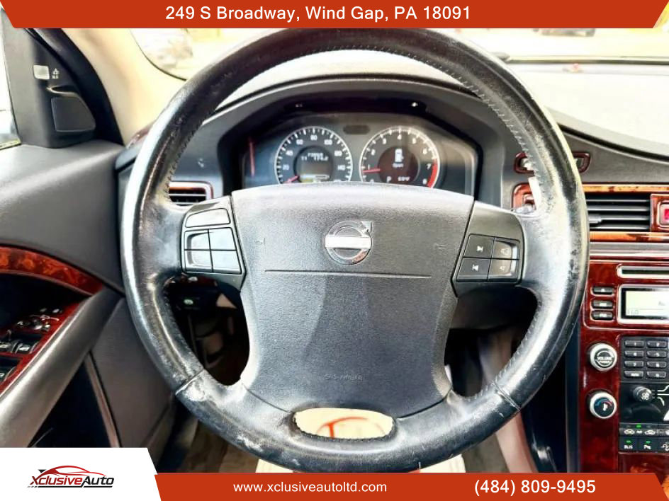 Used 2008 Volvo XC70 3.2 image 21