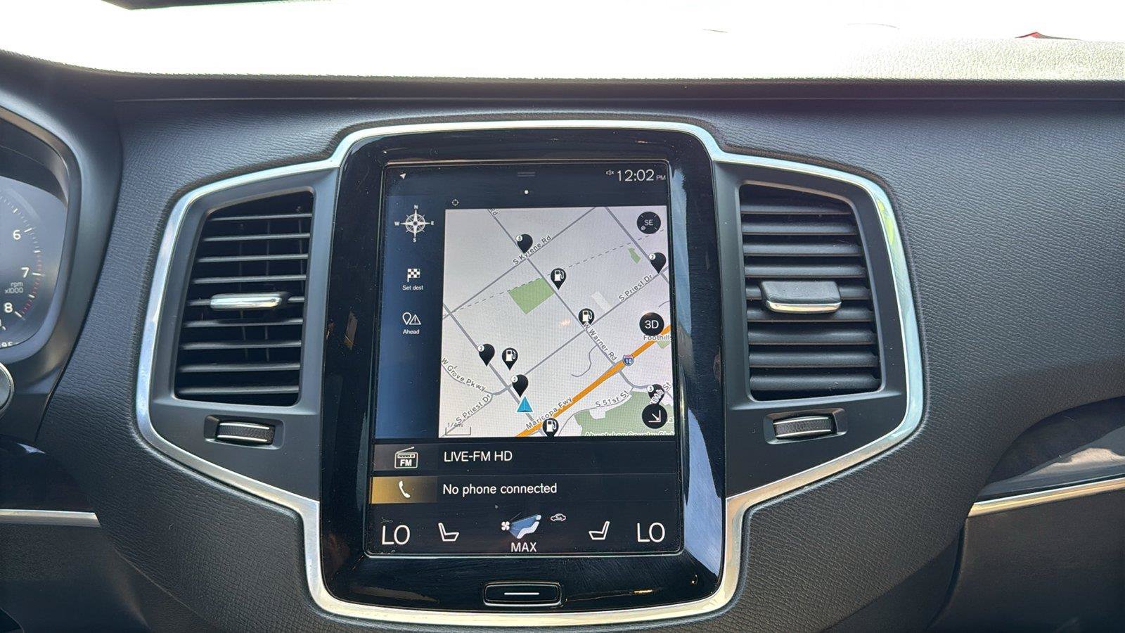 Used 2019 Volvo XC90 T6 Momentum w/ Advanced Package AWD/4WD image 16