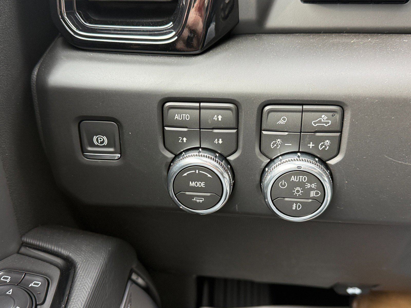 New 2026 GMC Sierra 1500 AT4X image 33