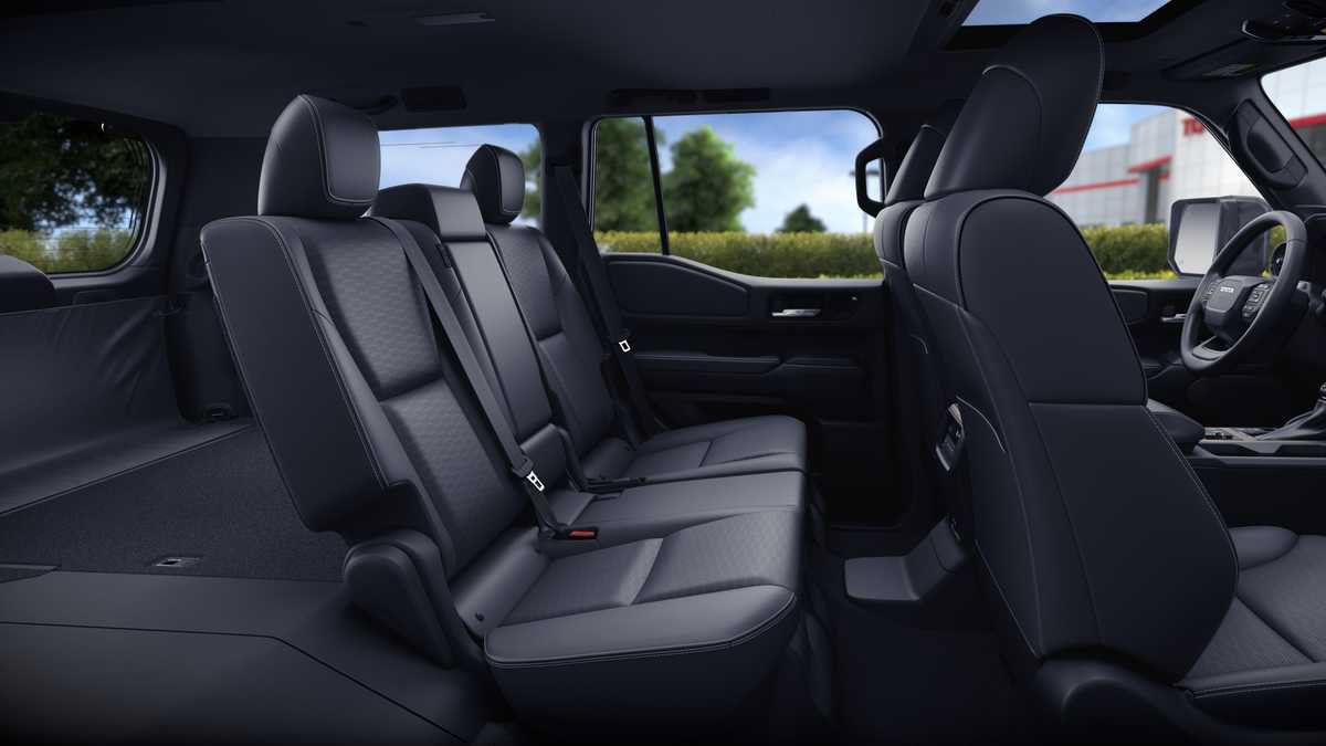 New 2027 Toyota Land Cruiser w/ Premium Package AWD/4WD image 2