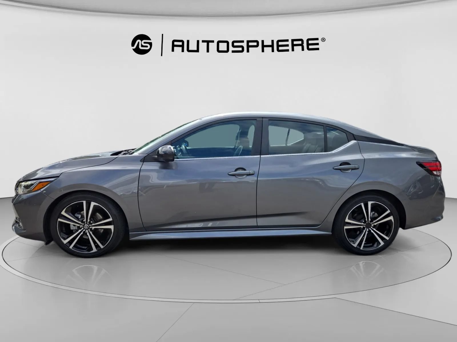 Used 2023 Nissan Sentra SR w/ SR Premium Package FWD image 4